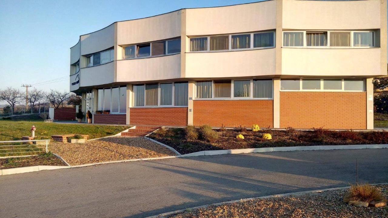 Penzion U vinařství Zaječí Exterior foto